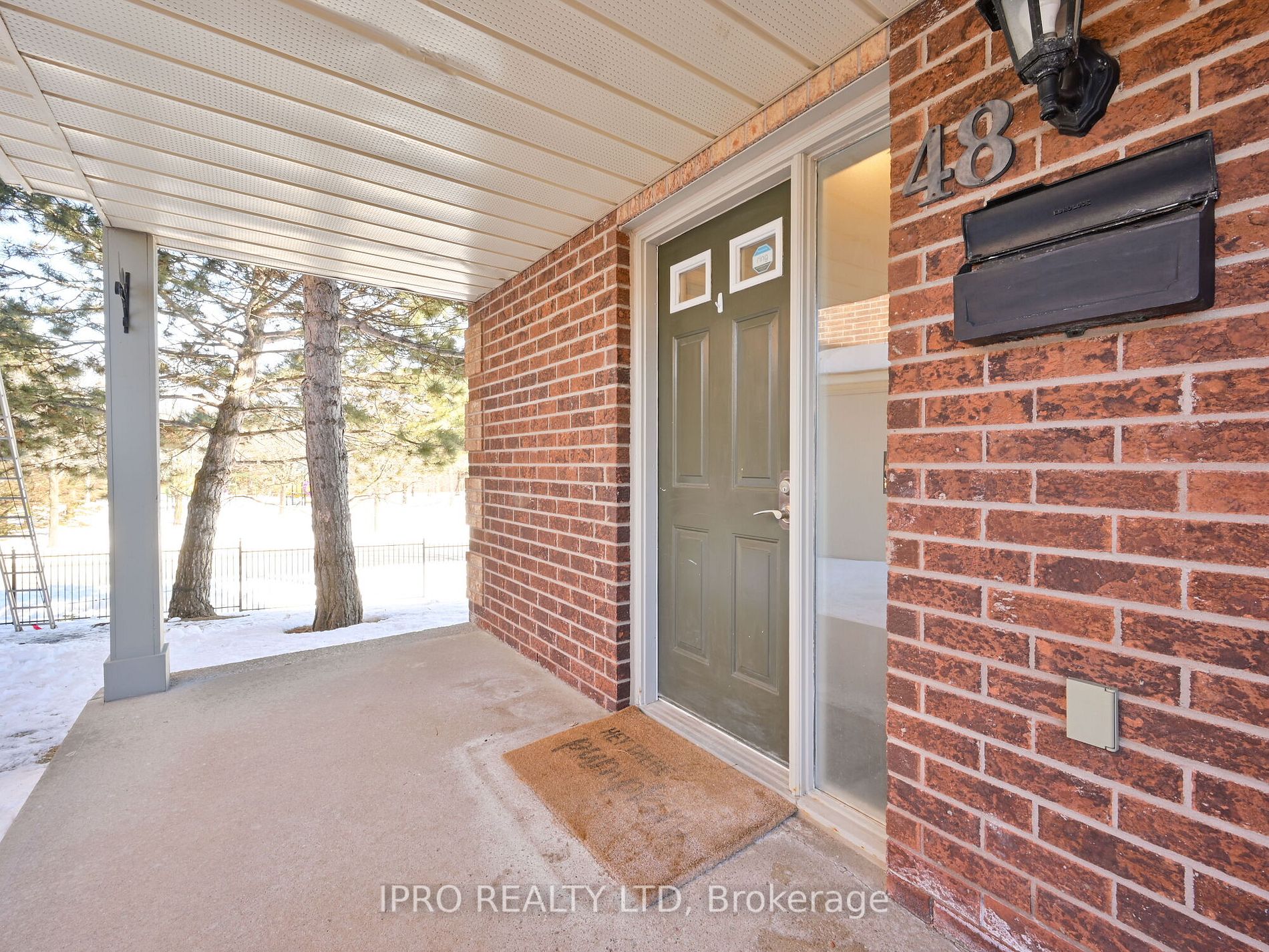 Listing S5998532 - Large Photo # 3
