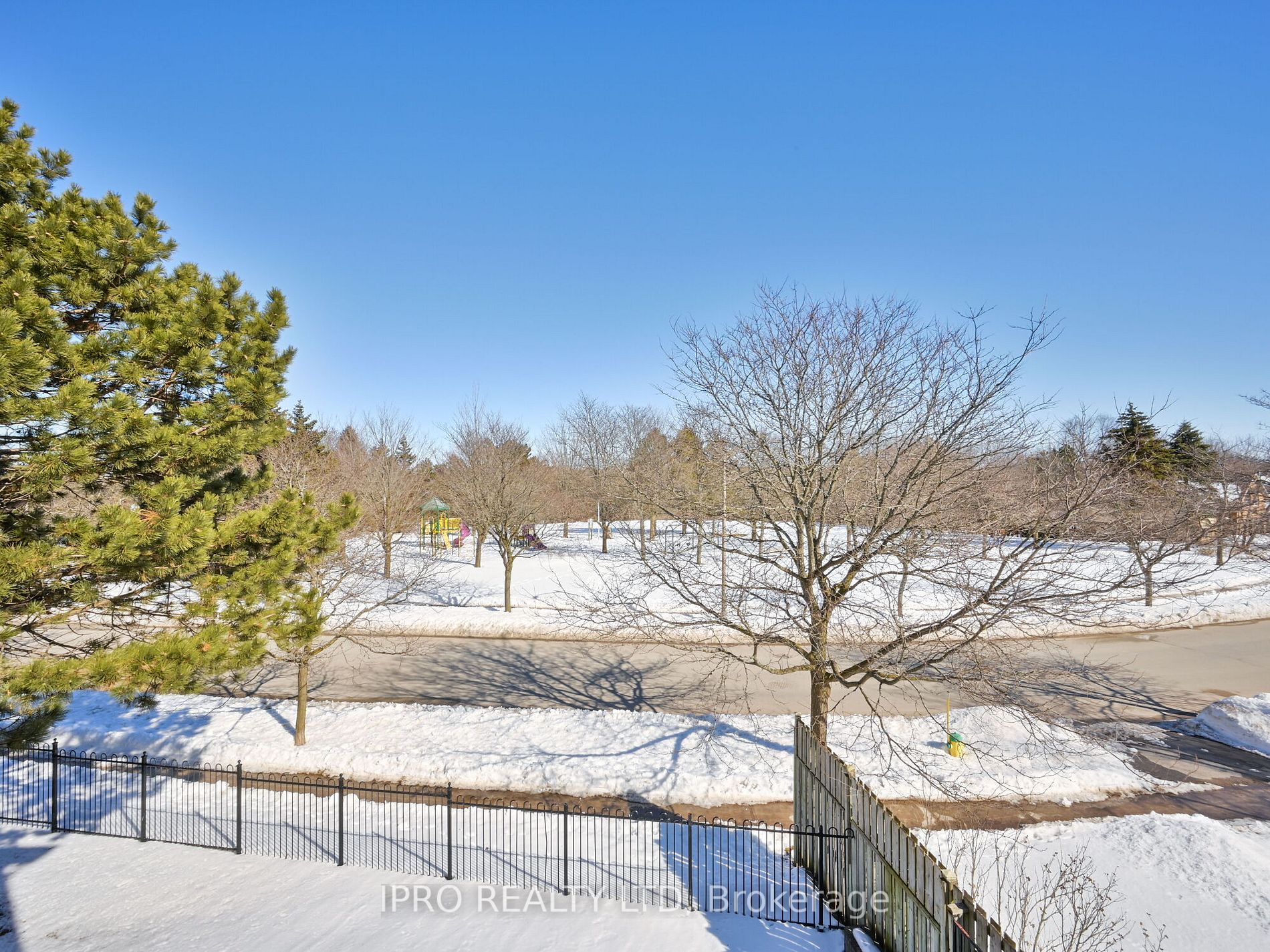 Listing S5998532 - Large Photo # 29