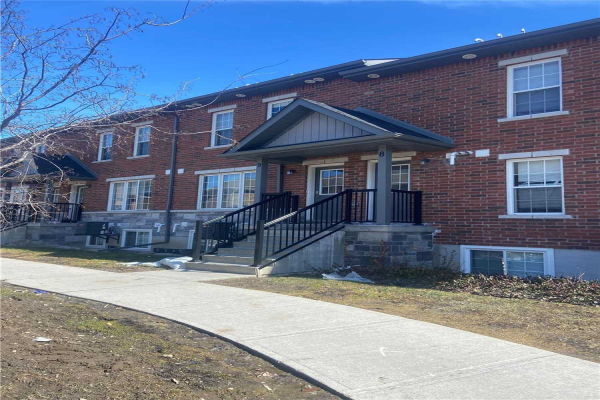 246 Penetanguishene Rd, Barrie