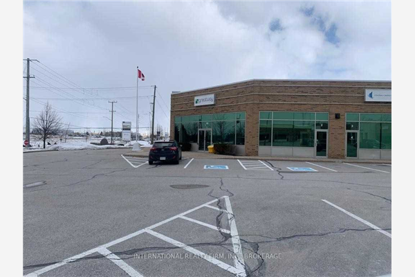 51 King St, Barrie