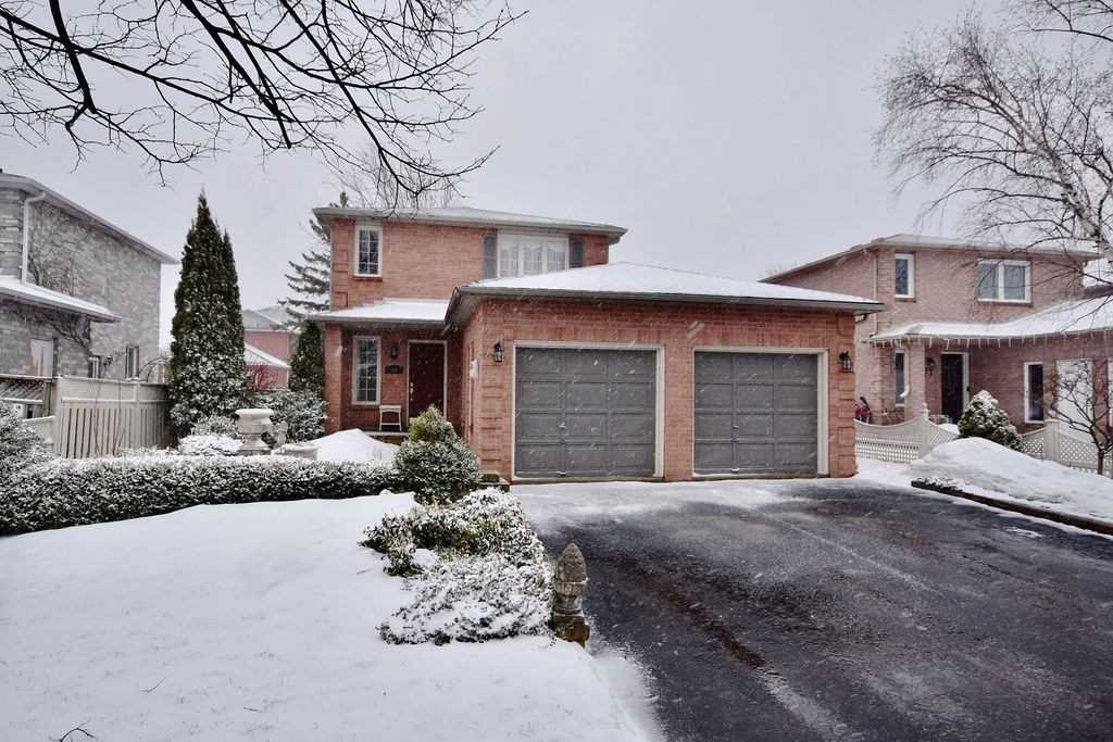 15 Meadowlark Rd