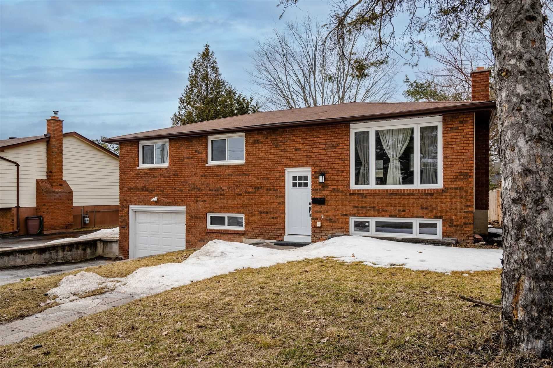 200 Ferndale Drive N