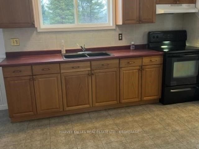 Listing S6001817 - Large Photo # 4