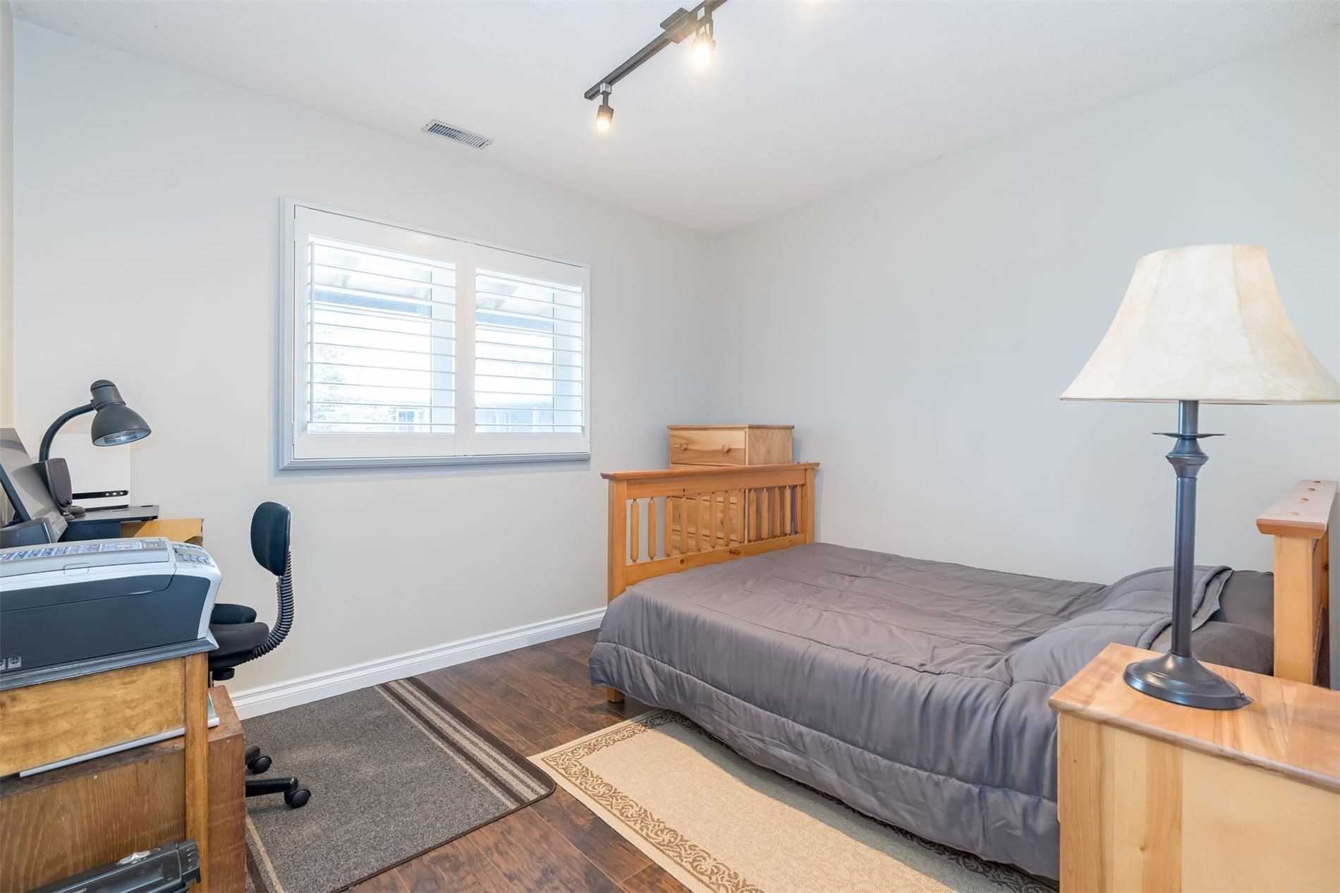 337 Mariners Way, #8