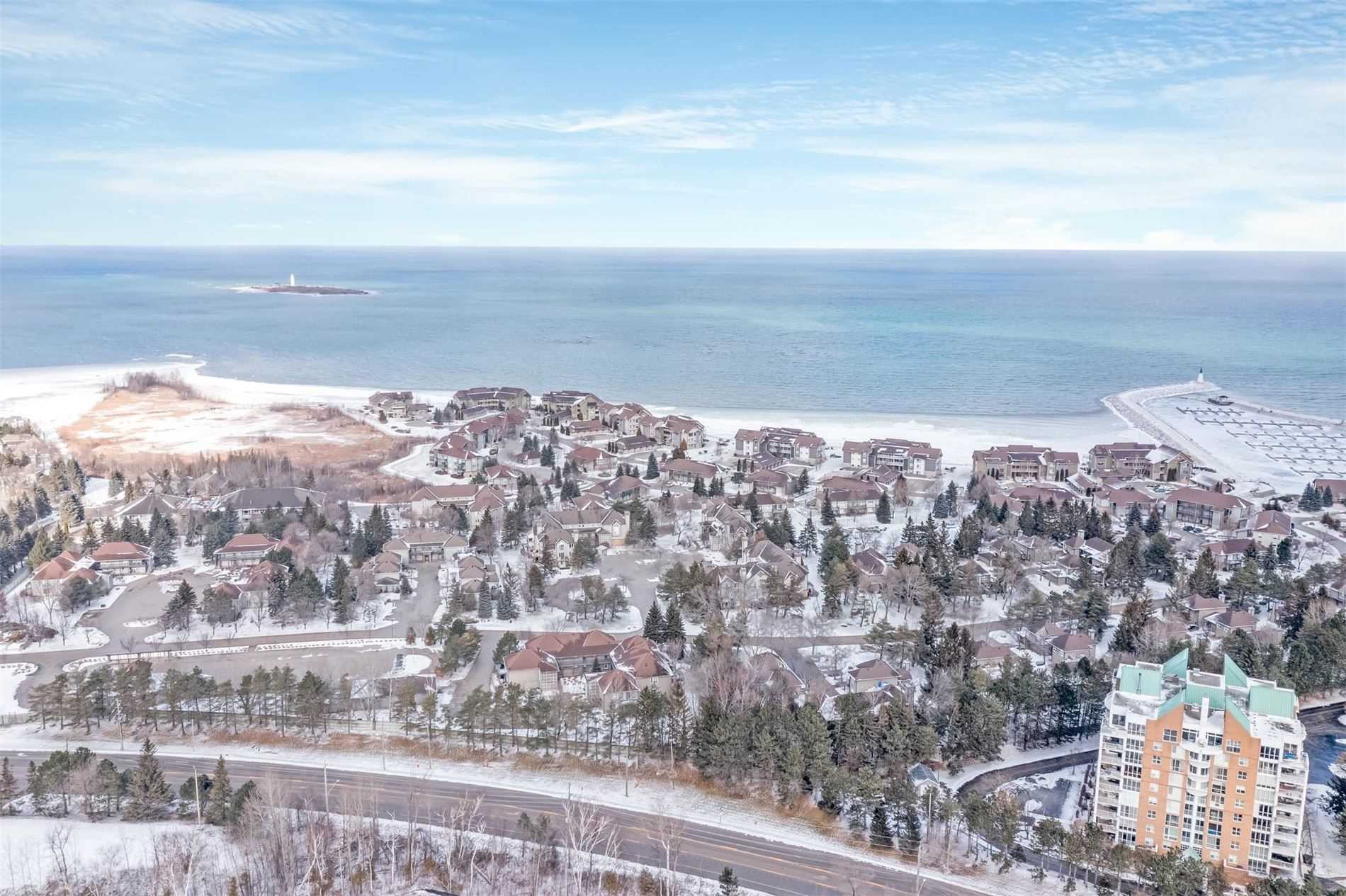 337 Mariners Way, #8