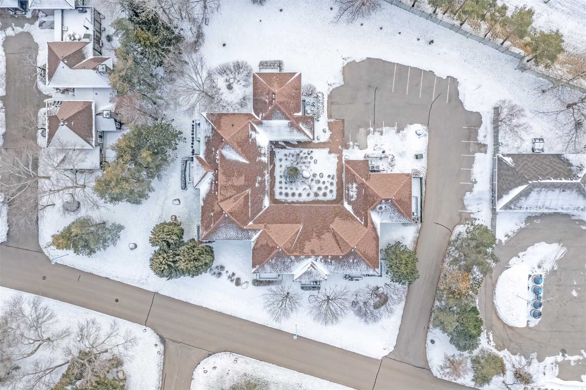 337 Mariners Way, #8