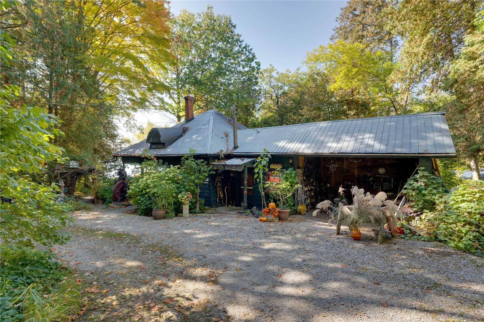 66 Orchard Point Rd