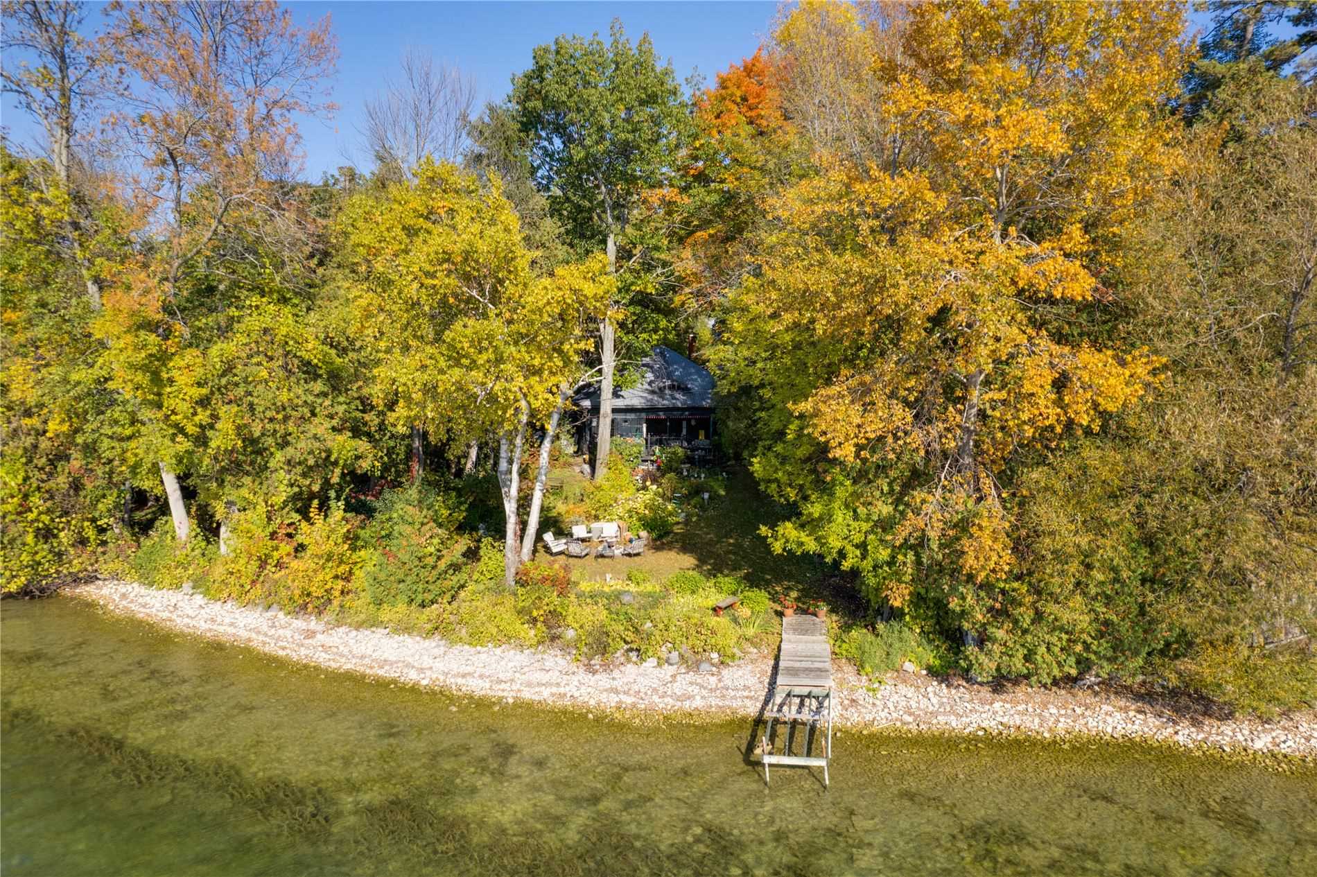 66 Orchard Point Rd