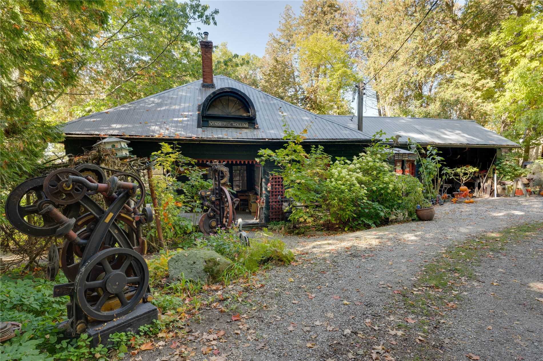 66 Orchard Point Rd