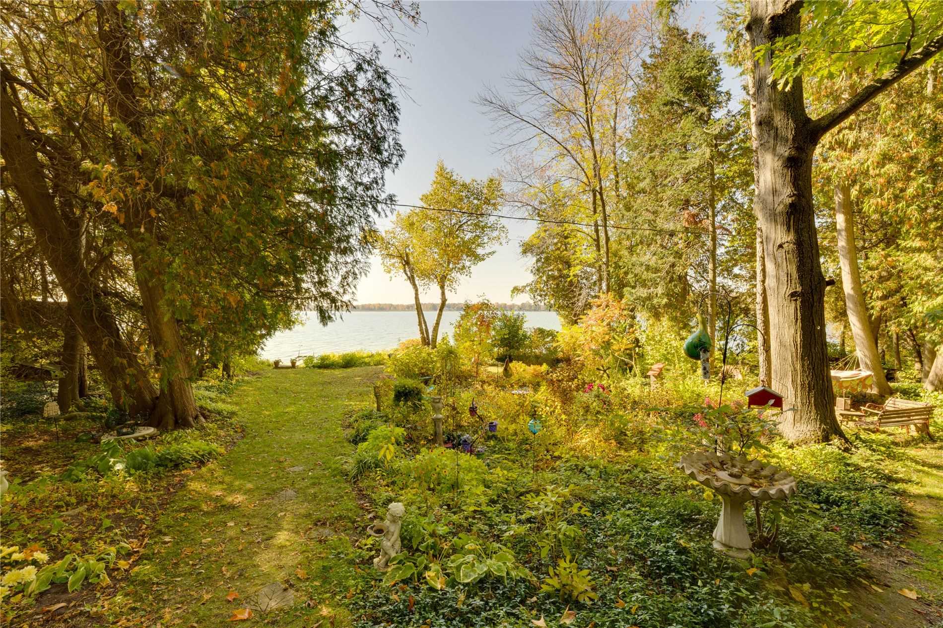 66 Orchard Point Rd