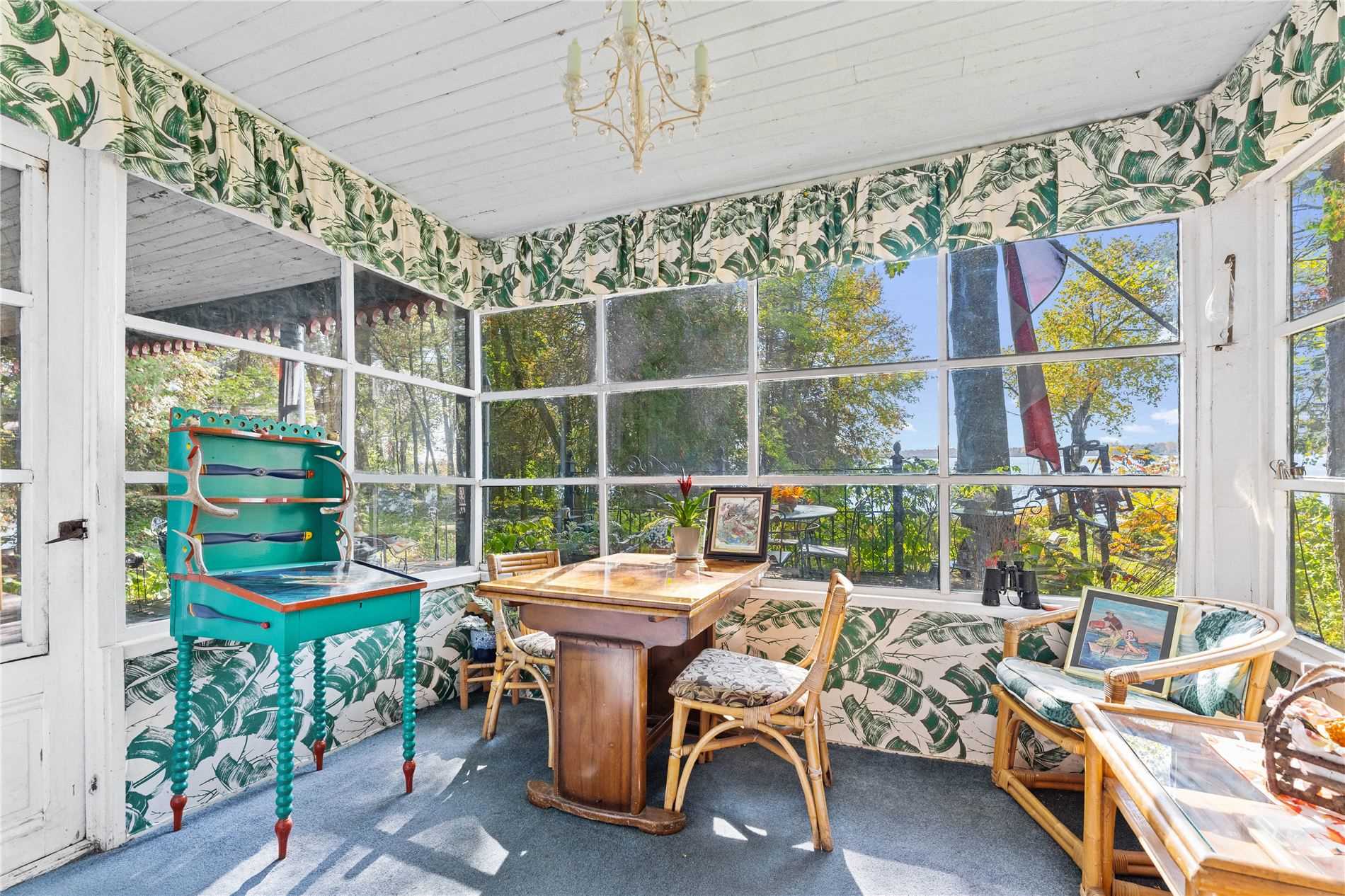 66 Orchard Point Rd