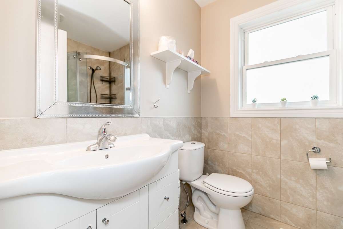 22 Macmillan Cres