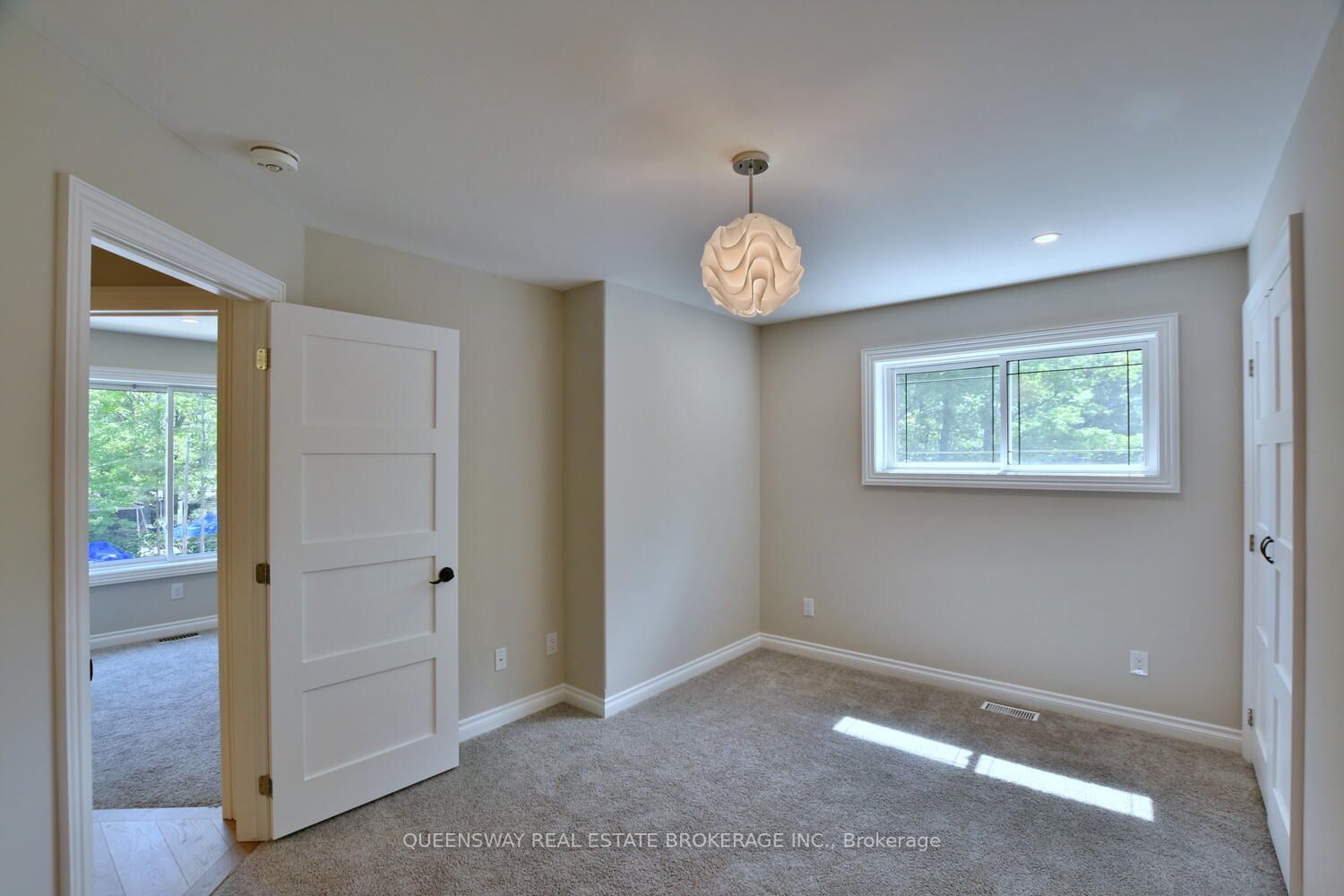 1852 River Road W