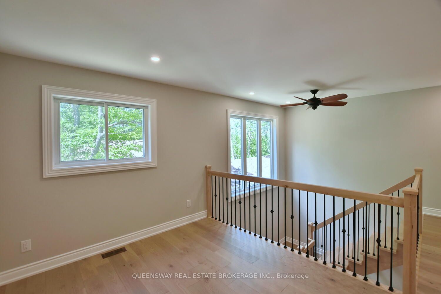 1852 River Road W
