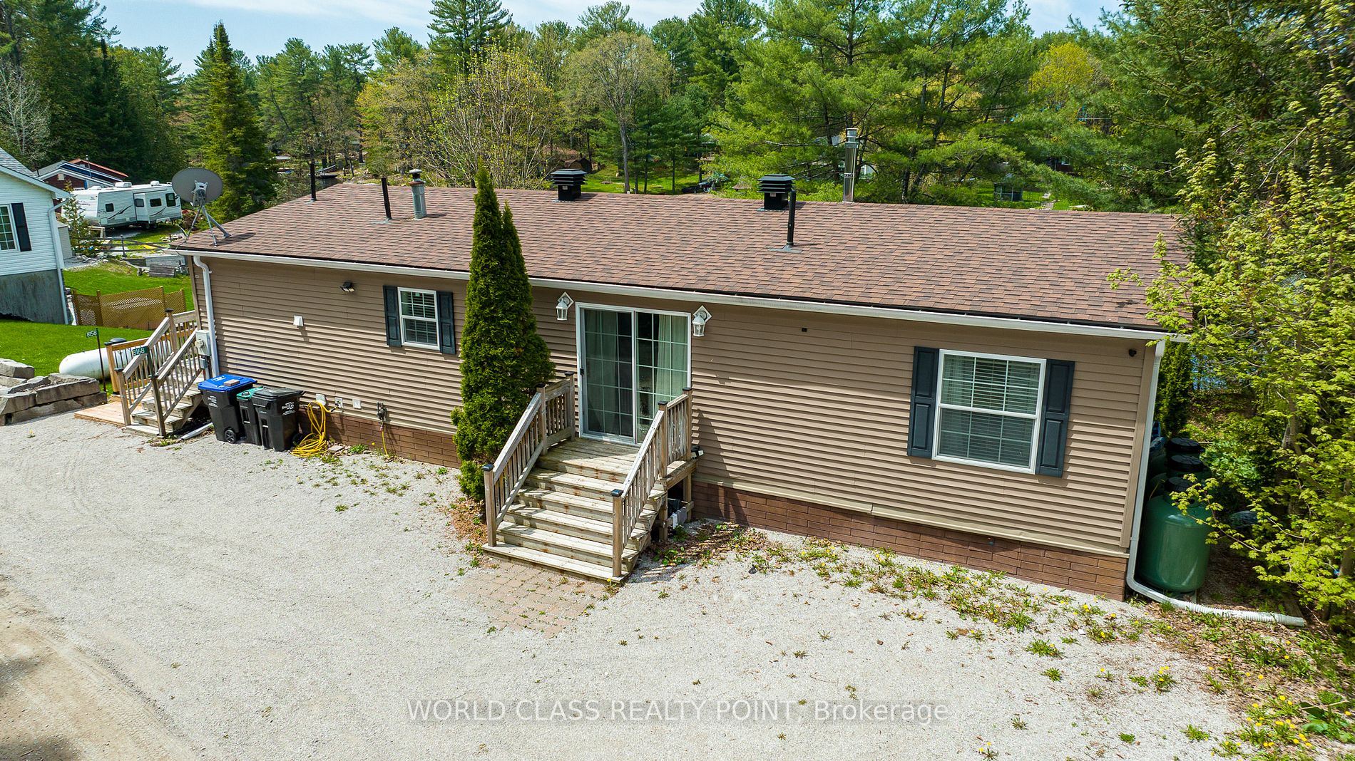 Listing S6006660 - Large Photo # 30
