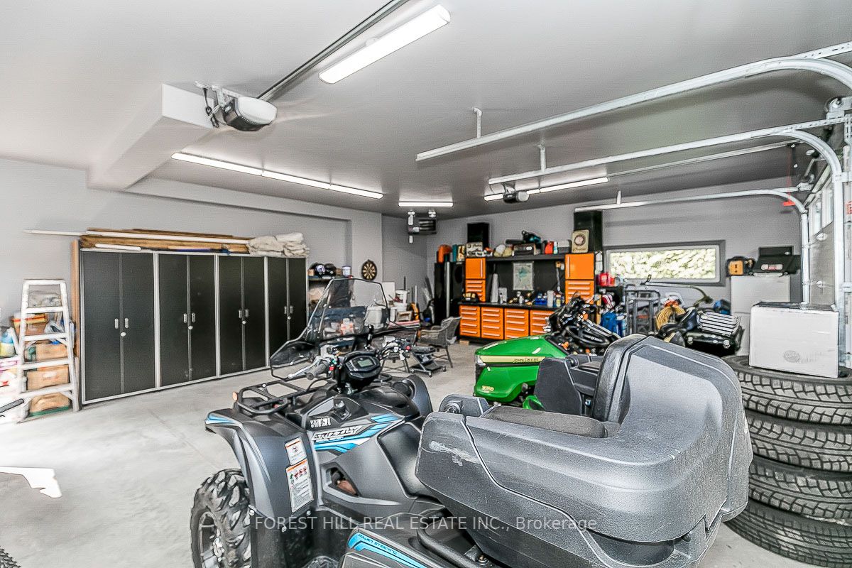 81 Parkside Dr