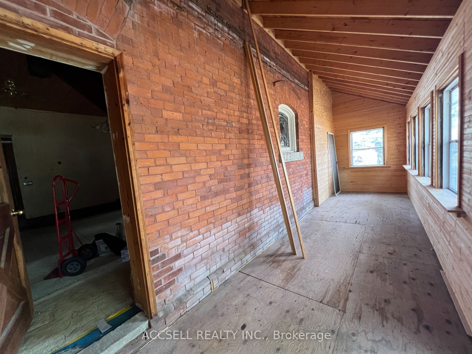 Listing S6009024 - Large Photo # 12
