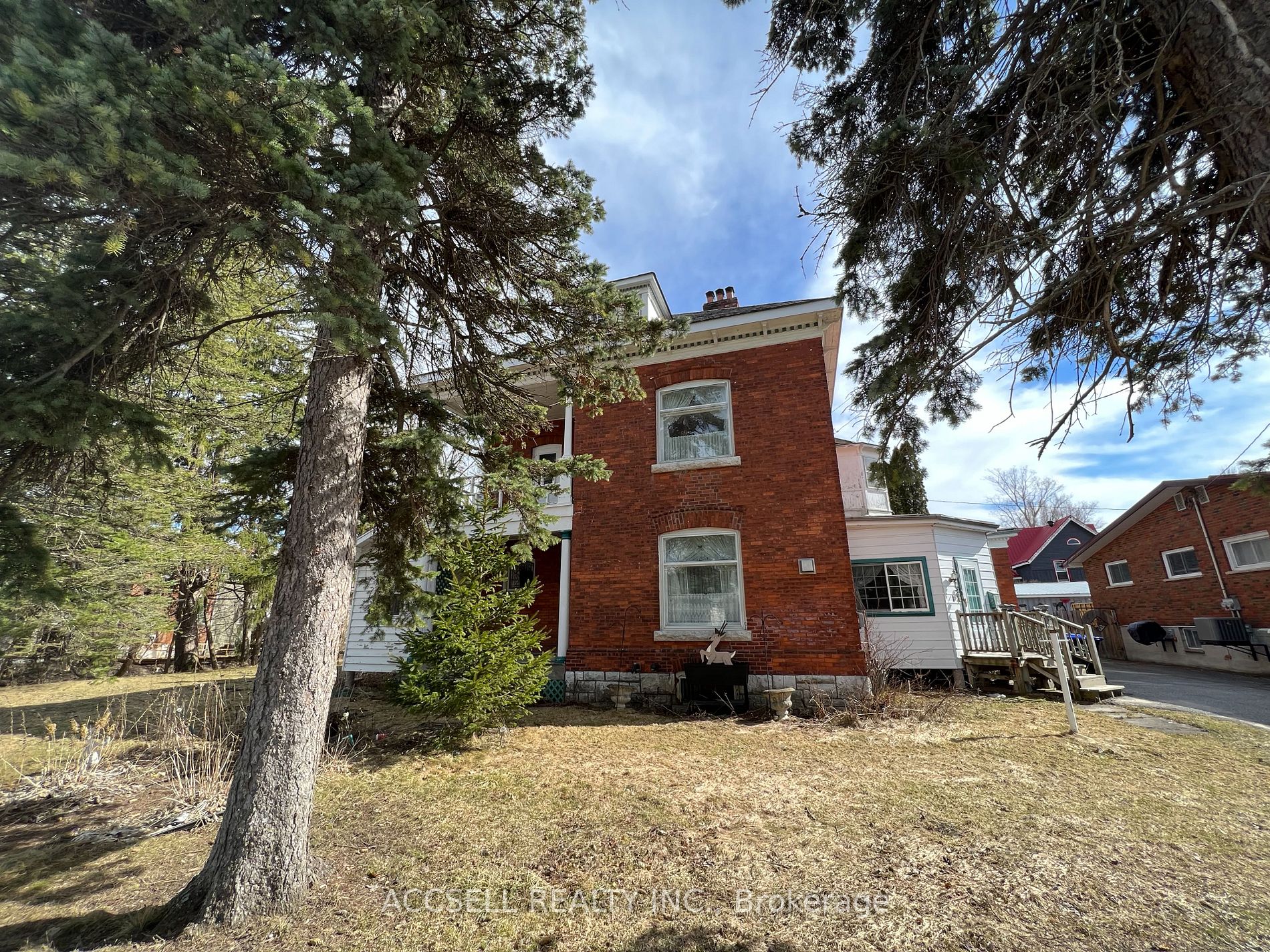 Listing S6009024 - Large Photo # 2