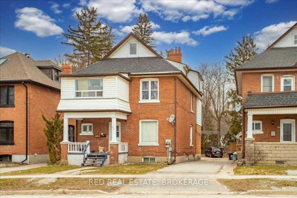 38 Sophia St W, Barrie