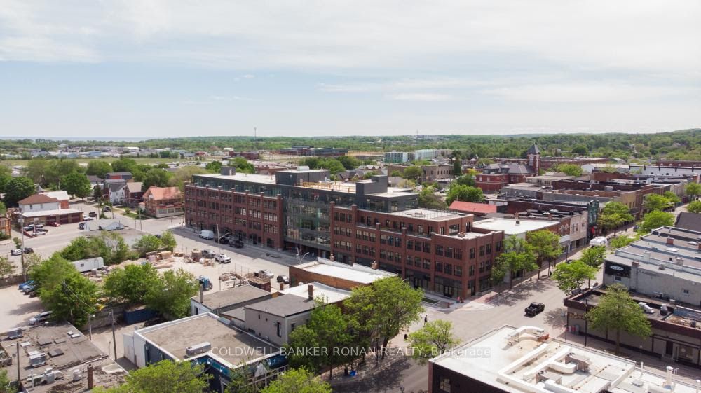 Listing S6012628 - Large Photo # 1