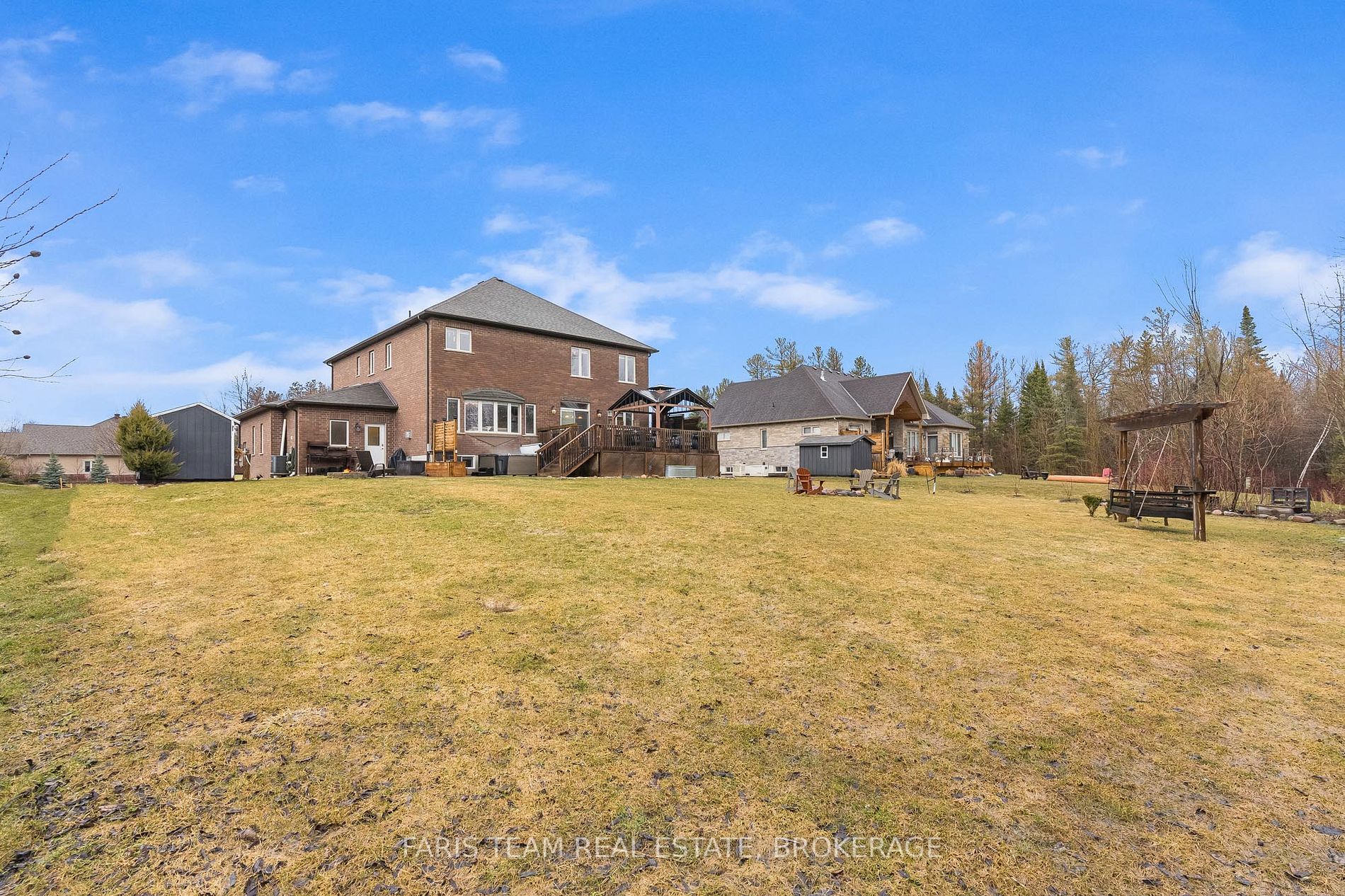 41 Heatherwood Dr