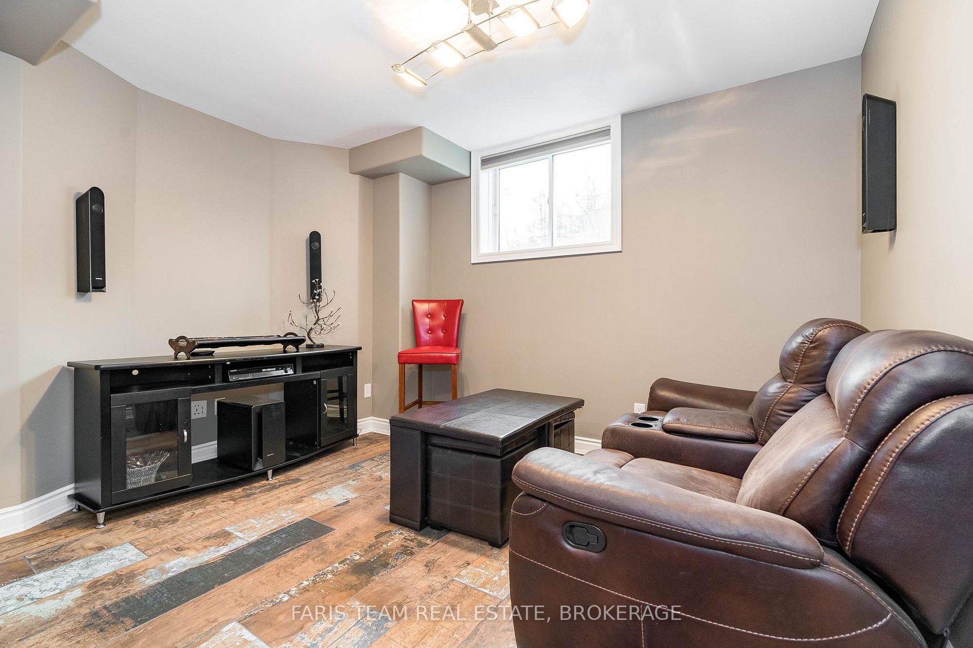 41 Heatherwood Dr