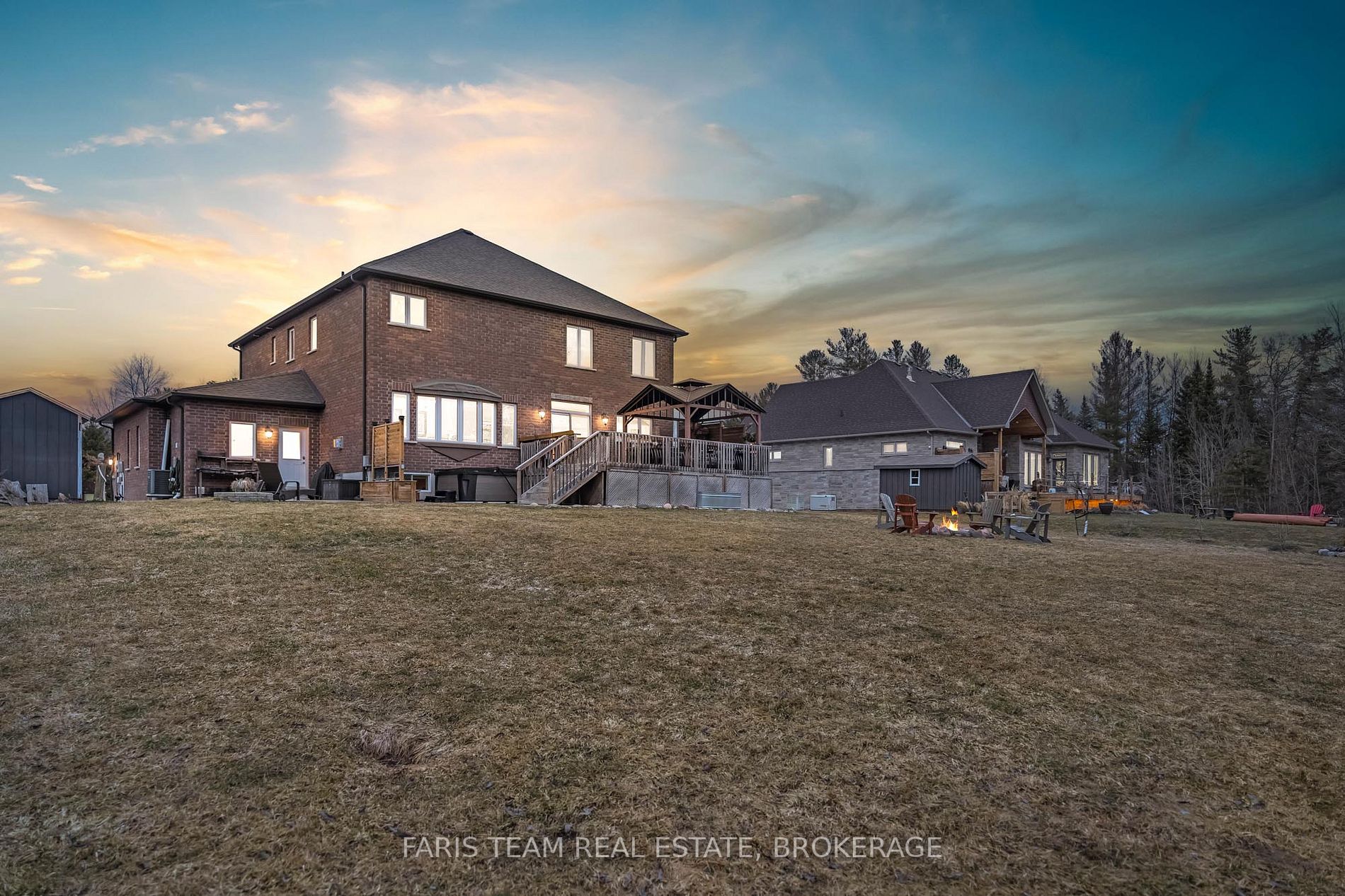 41 Heatherwood Dr