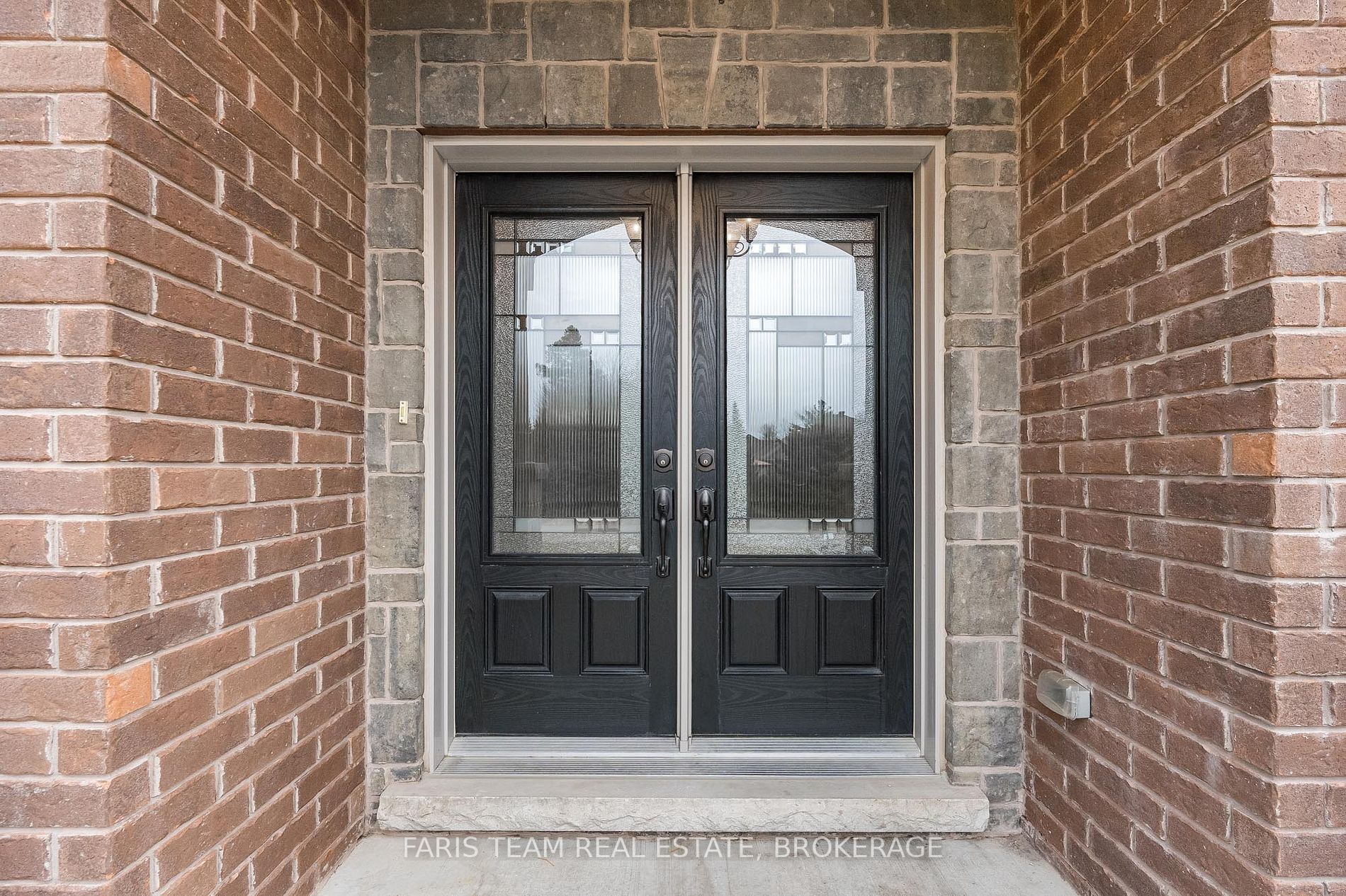 41 Heatherwood Dr