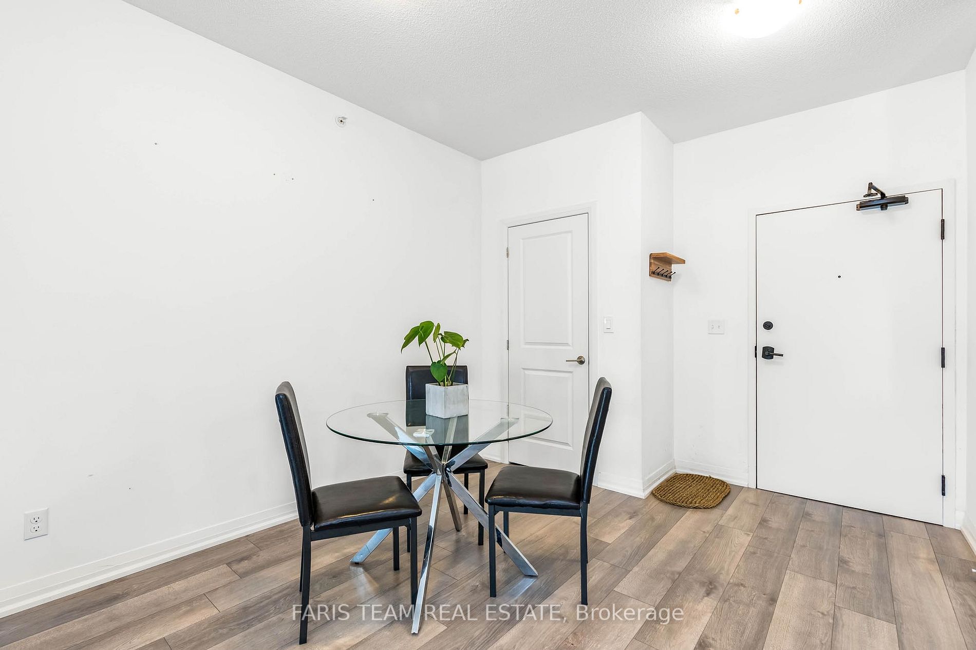20 Koda St, #207