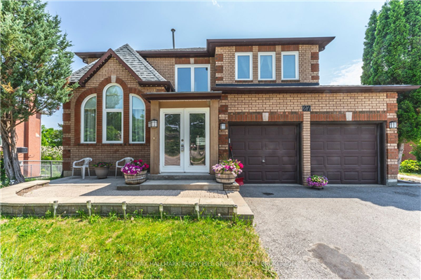 27 Brunton Cres, Barrie