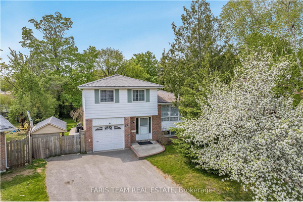 15 Baker Cres, Barrie