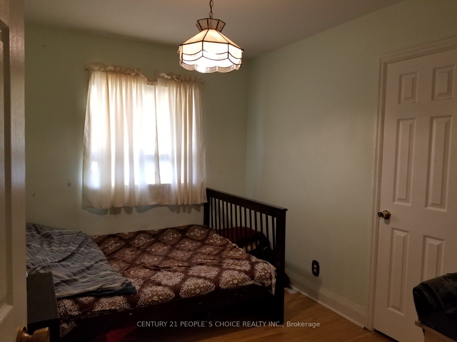 35 Argyle Avenue