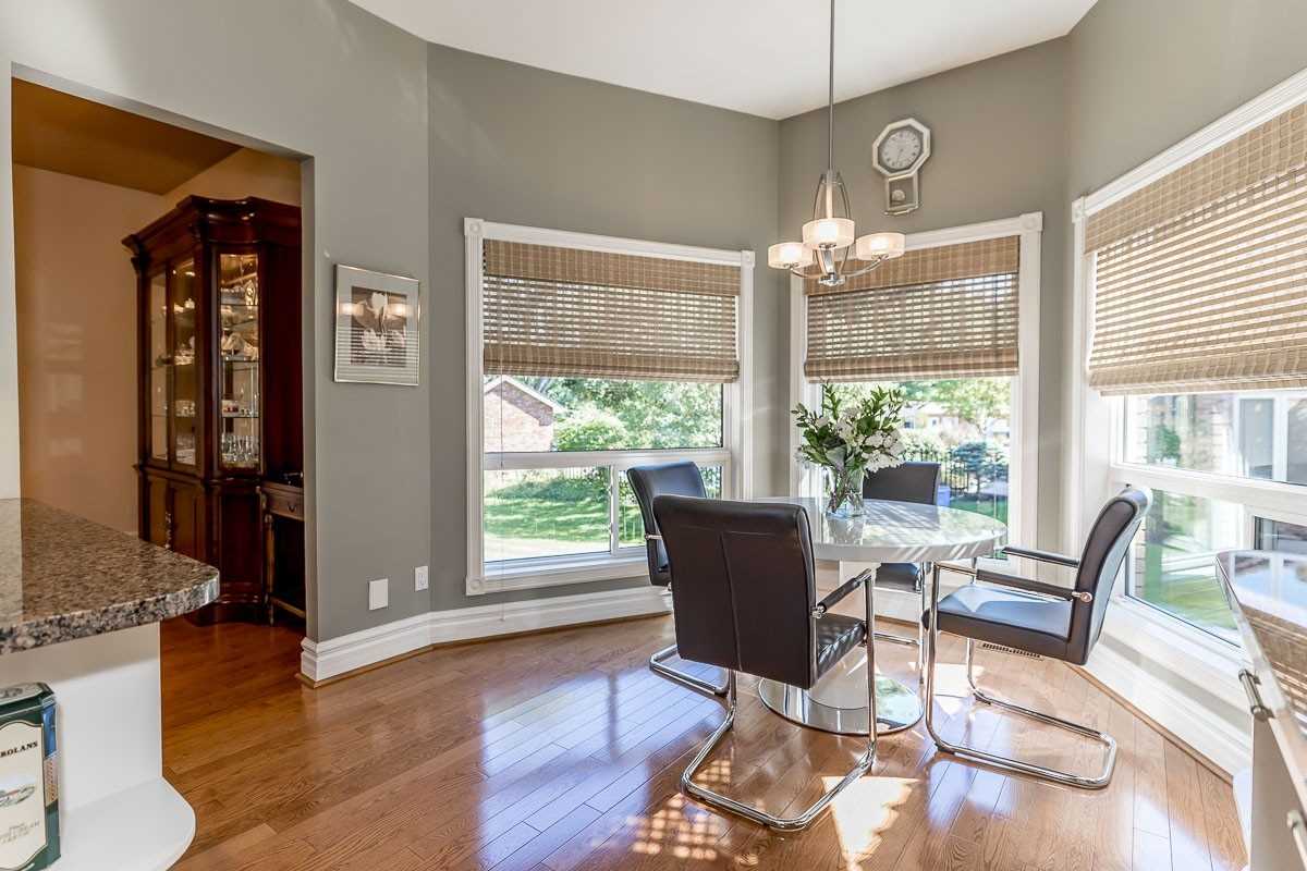 16 Lilac Lane
