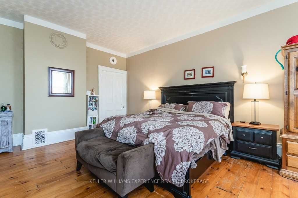 5299 9 County Rd