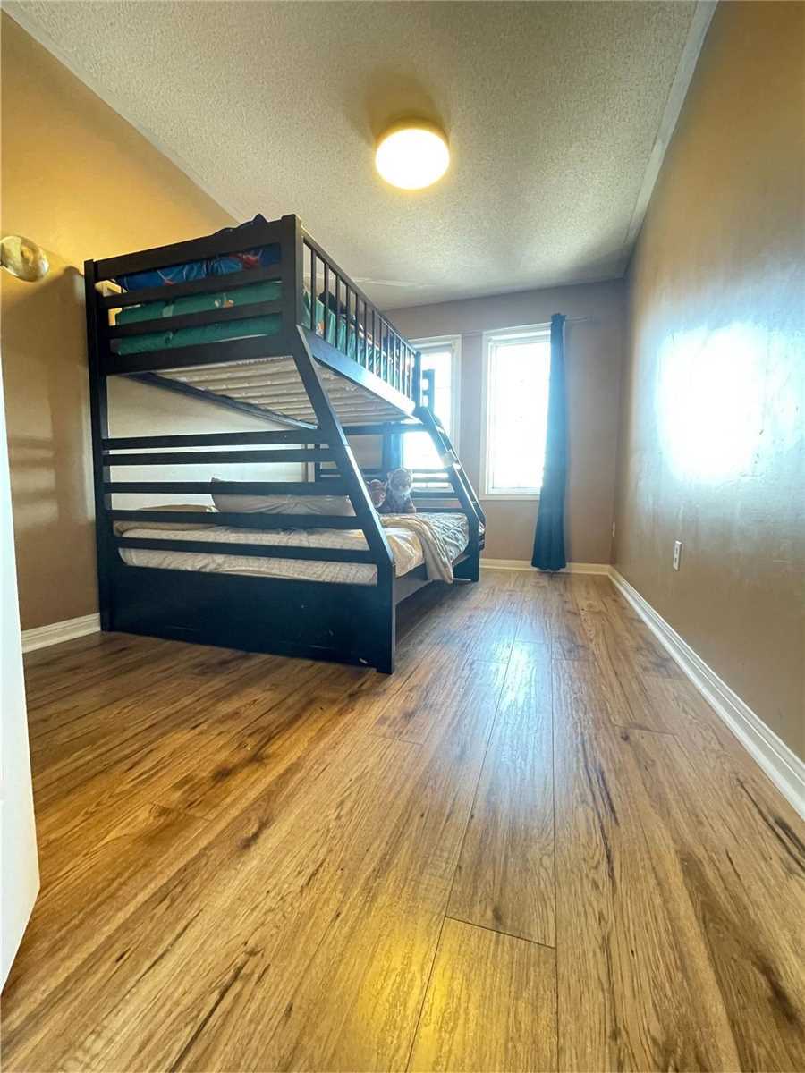 148 Sproule Dr