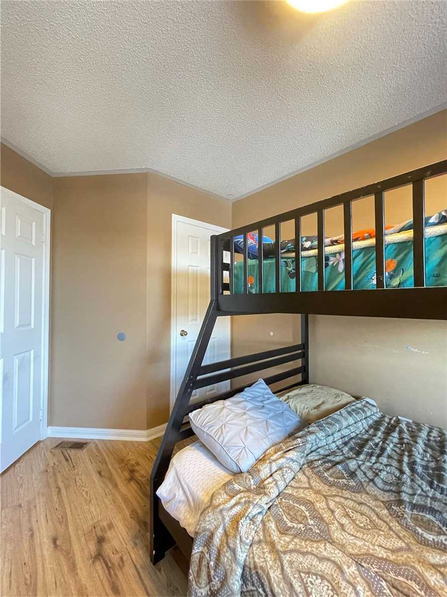 148 Sproule Dr
