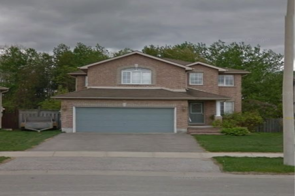 35 Mckenzie Cres, Barrie