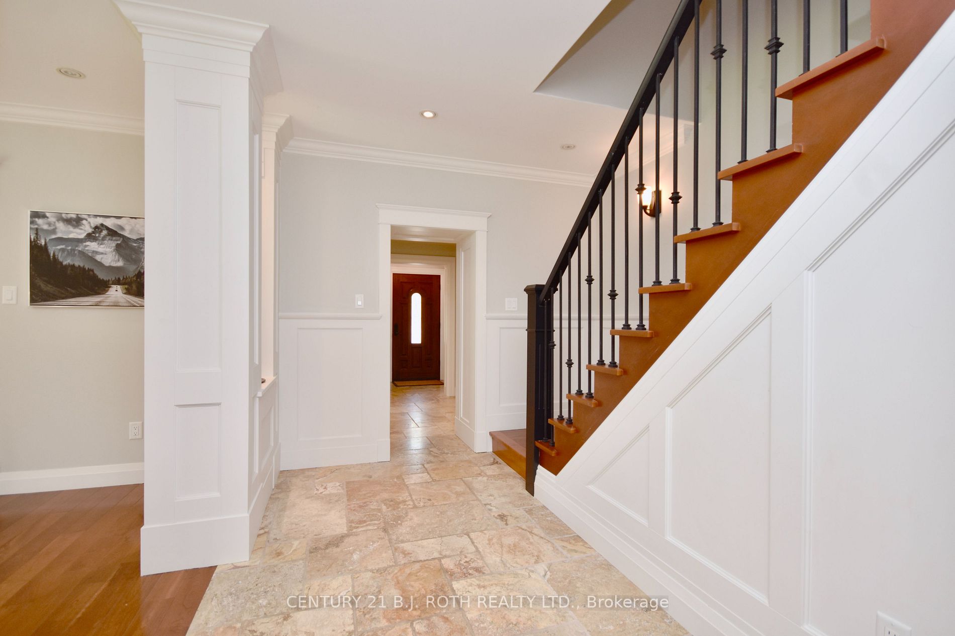 105 Duckworth Street