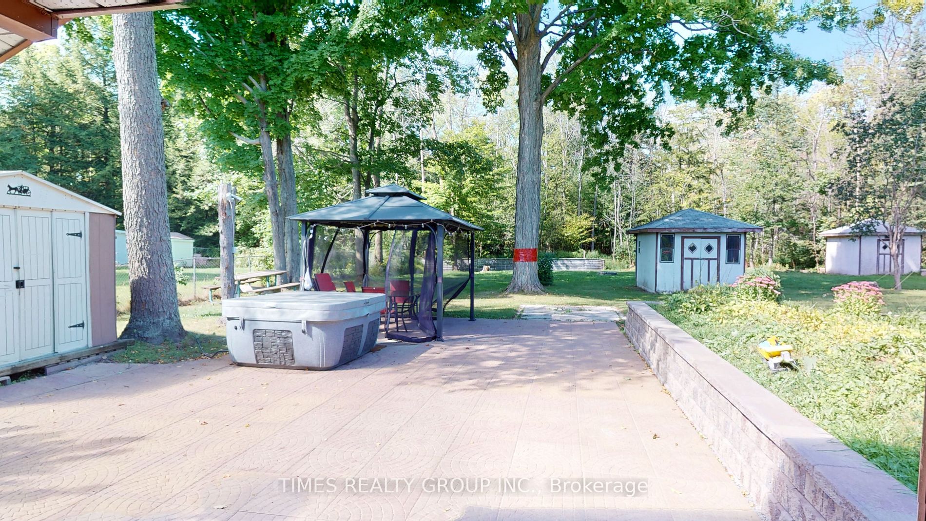 Listing S6025532 - Large Photo # 33