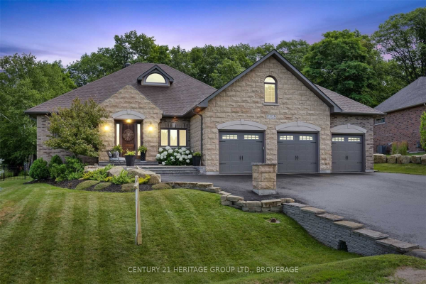 37 Budds Mill Rd, Springwater