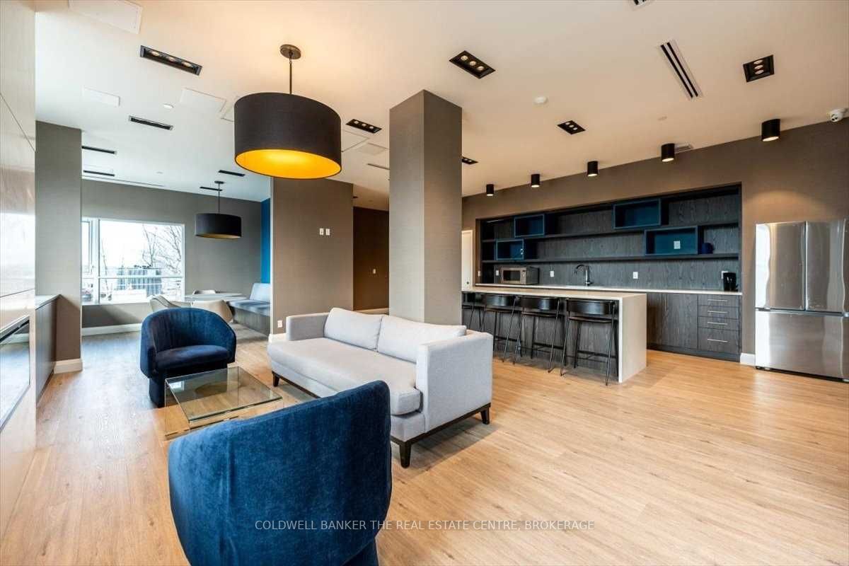 58 Lakeside Terrace, #317