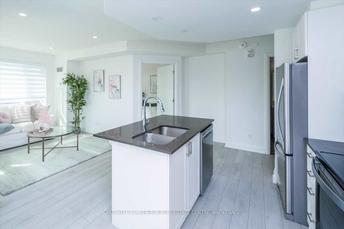 58 Lakeside Terrace, #317
