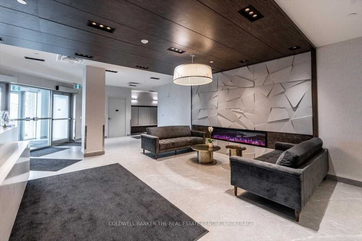 58 Lakeside Terrace, #317
