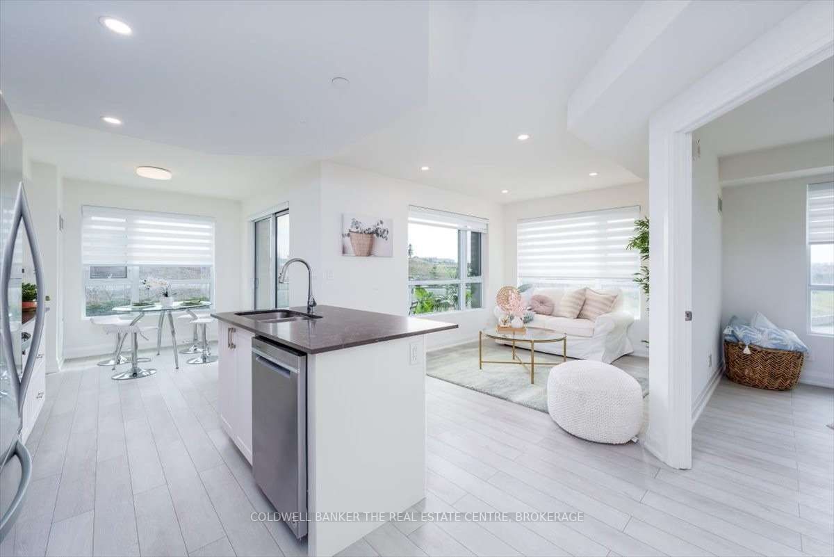 58 Lakeside Terrace, #317