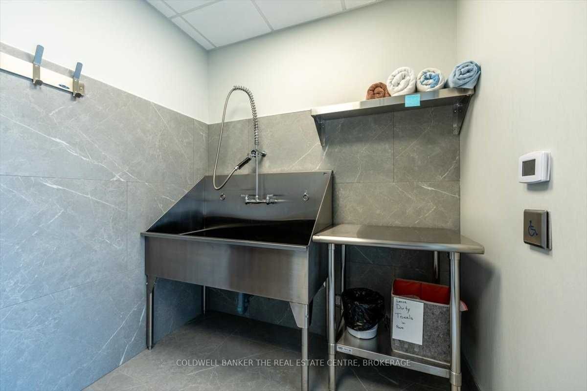 58 Lakeside Terrace, #317