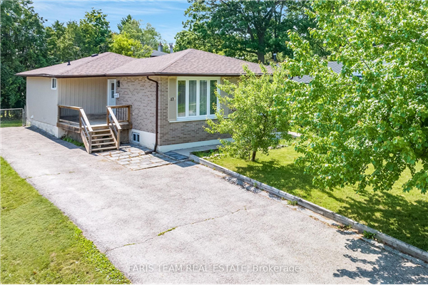17 Daphne Cres, Barrie