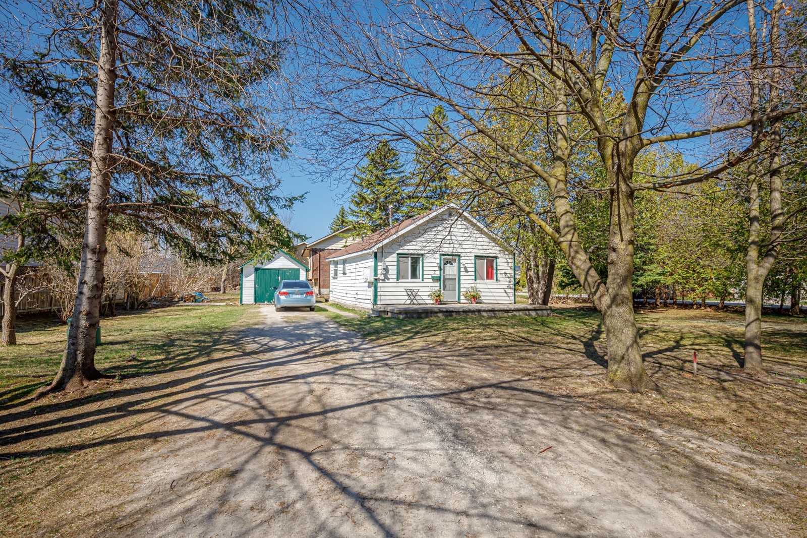 2 Spruce St