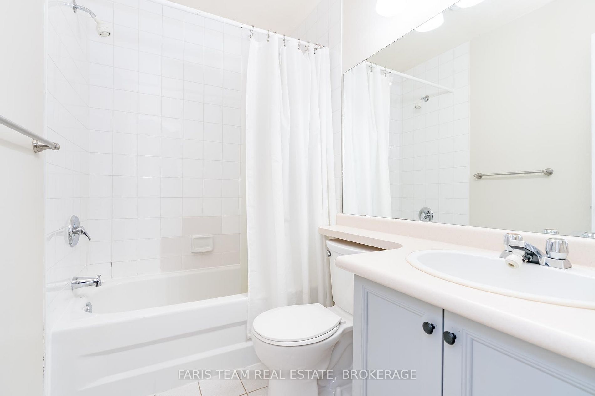 337 Mariners Way, #8