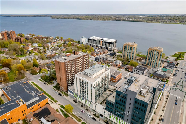 111 Worsley St, Barrie