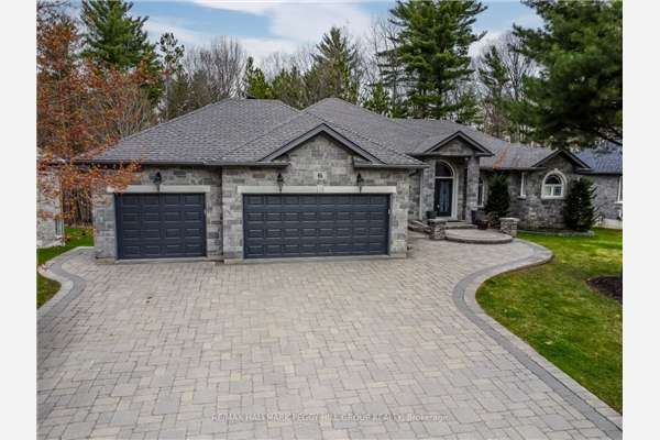 6 Collins Lane, Springwater